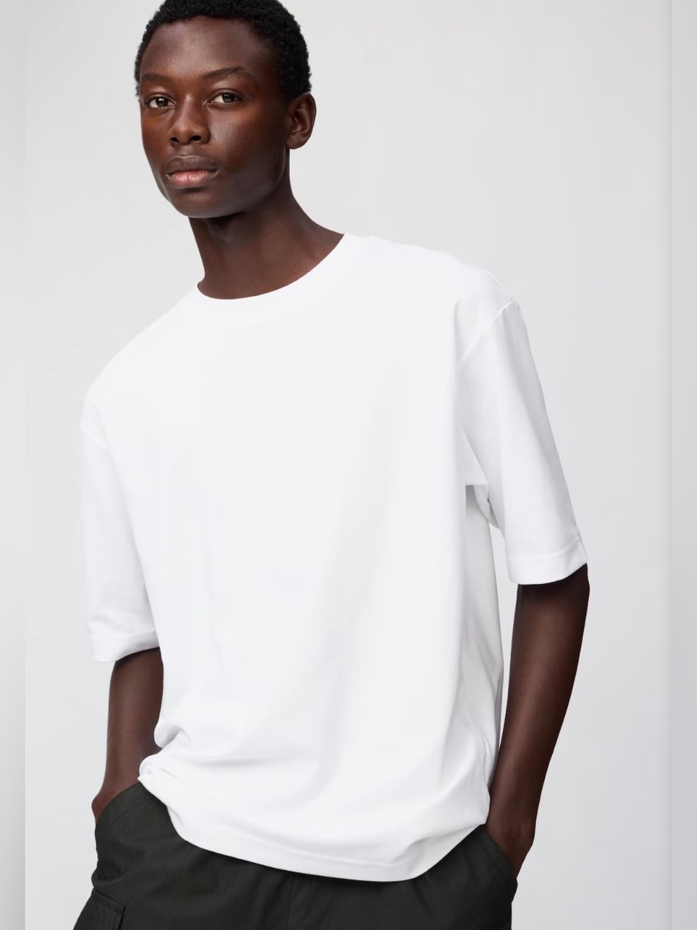 Uniqlo Men's/Unisex AIRism White Cotton Blend Oversized T-Shirt | Size S